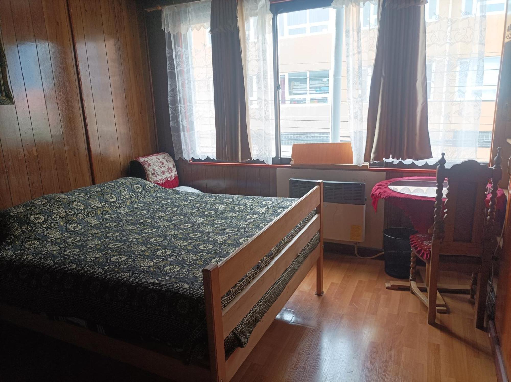 Alojamiento Familiar Rey Bed & Breakfast Punta Arenas Exterior photo
