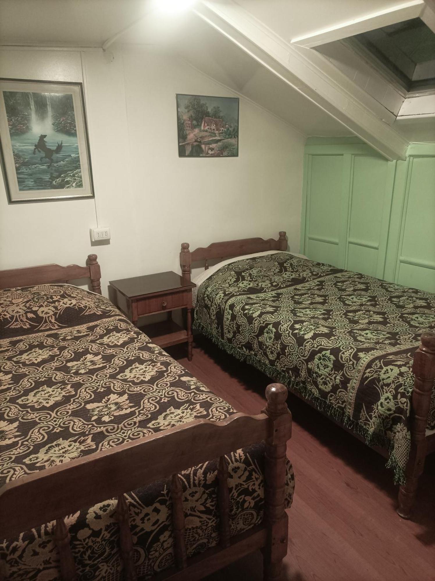 Alojamiento Familiar Rey Bed & Breakfast Punta Arenas Exterior photo
